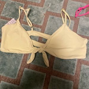 L space flashback top